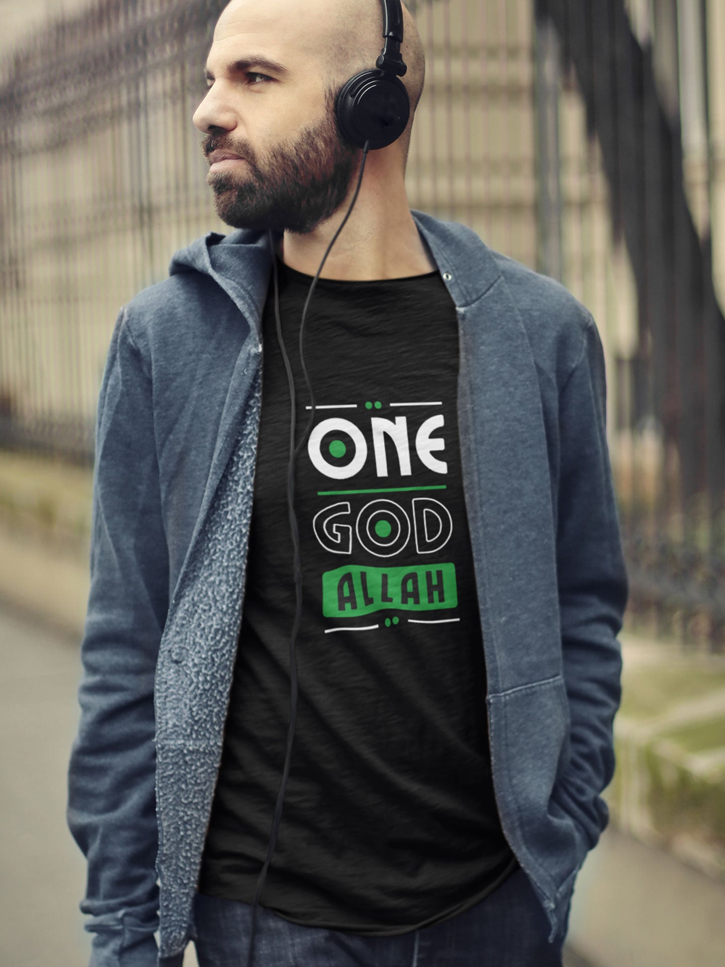 One God Allah - Mens T-shirt